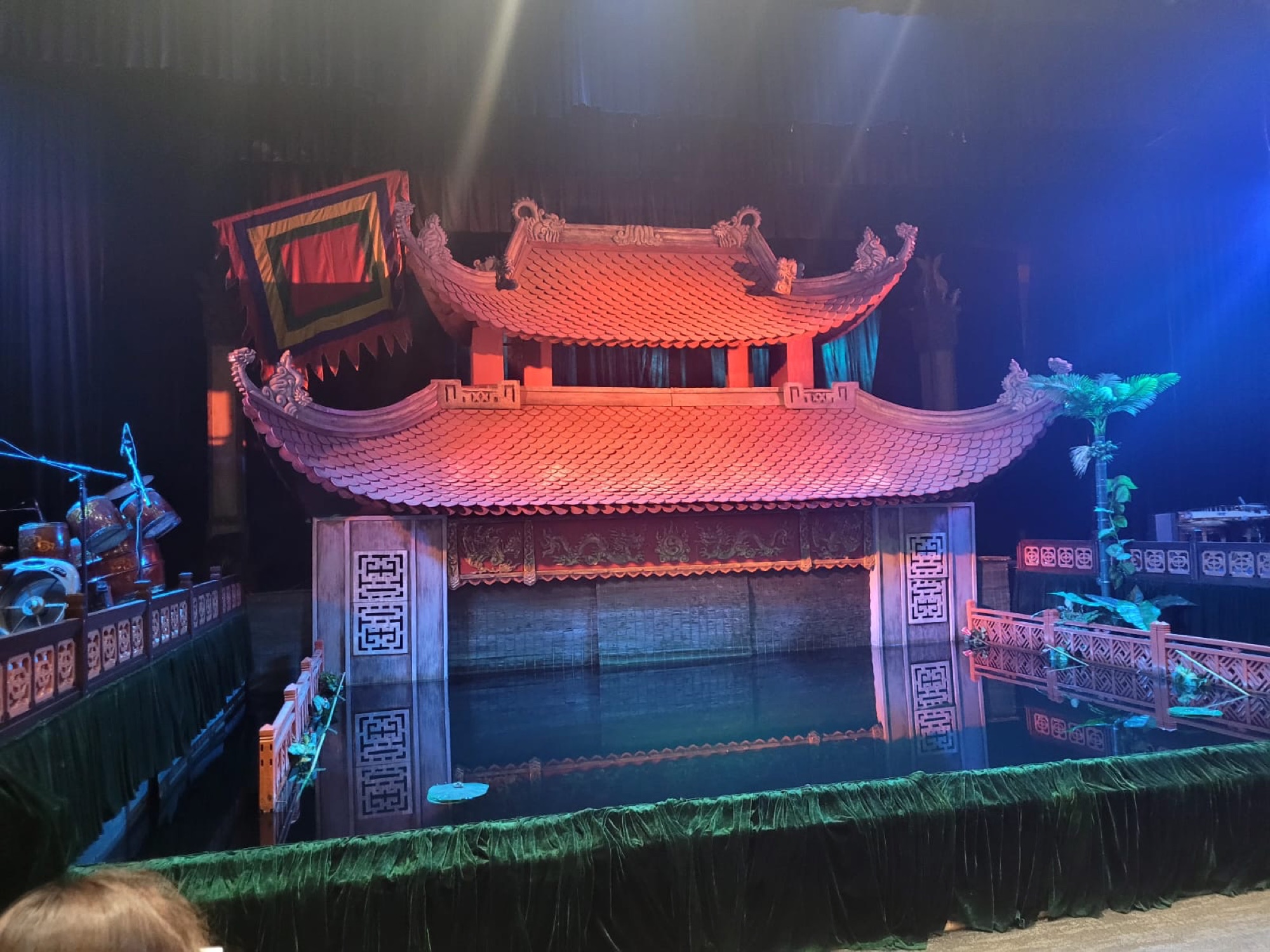Espectaculos marionetas en el agua